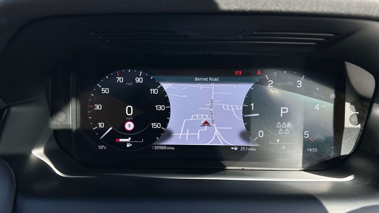 Used Land Rover Discovery Sport for sale - 77842257: Photo 16