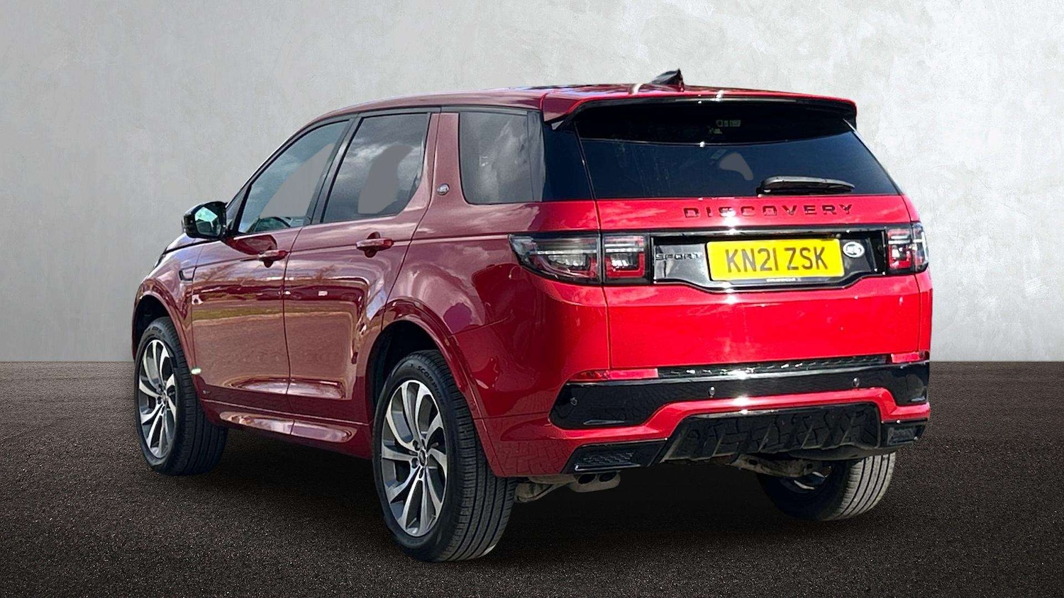 Used Land Rover Discovery Sport for sale - 77842257: Photo 2