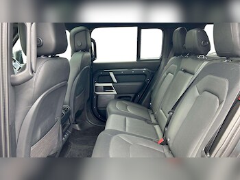 Used Land Rover Defender 2022 for sale - 78787048: Photo