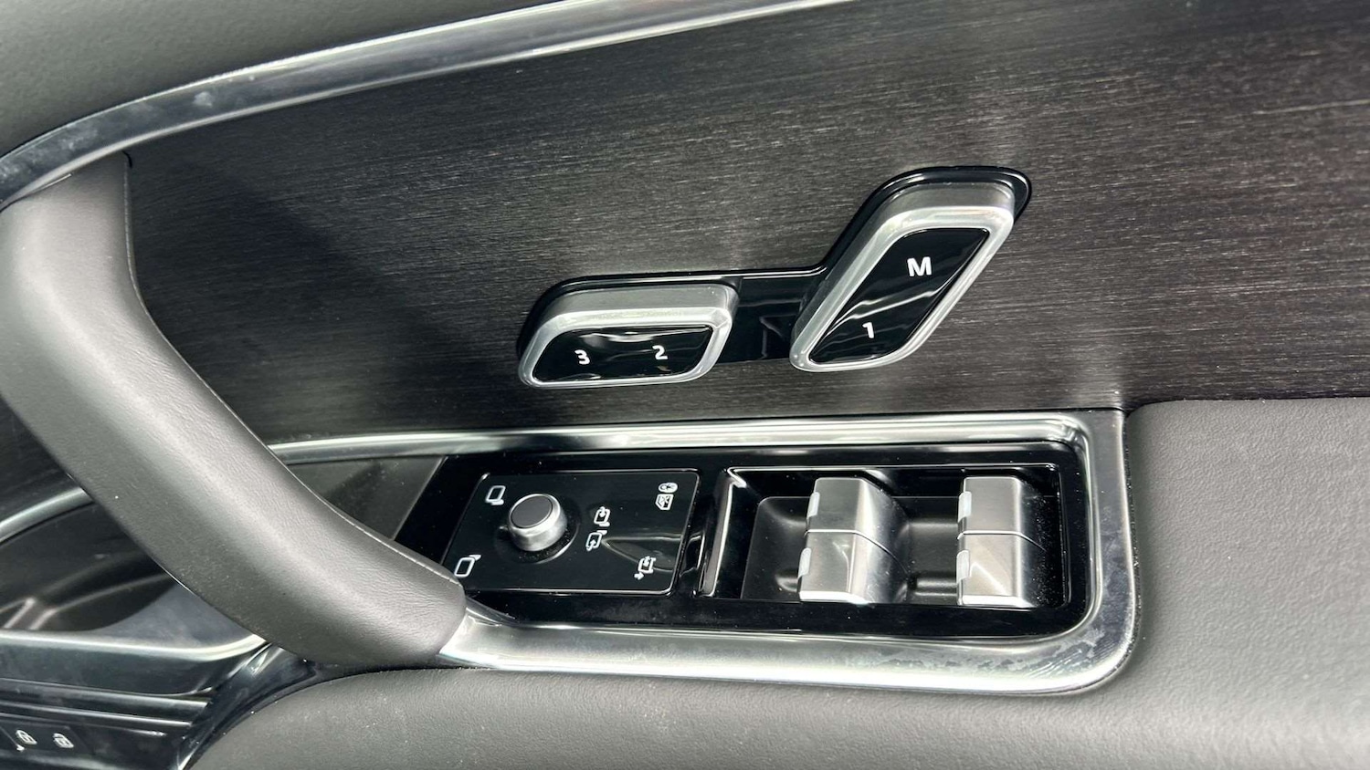 Used Land Rover Range Rover 2025 for sale - 76460500: Photo 25