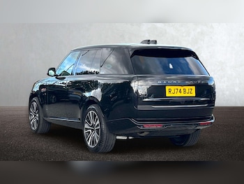 Used Land Rover Range Rover 2025 for sale - 76460500: Photo