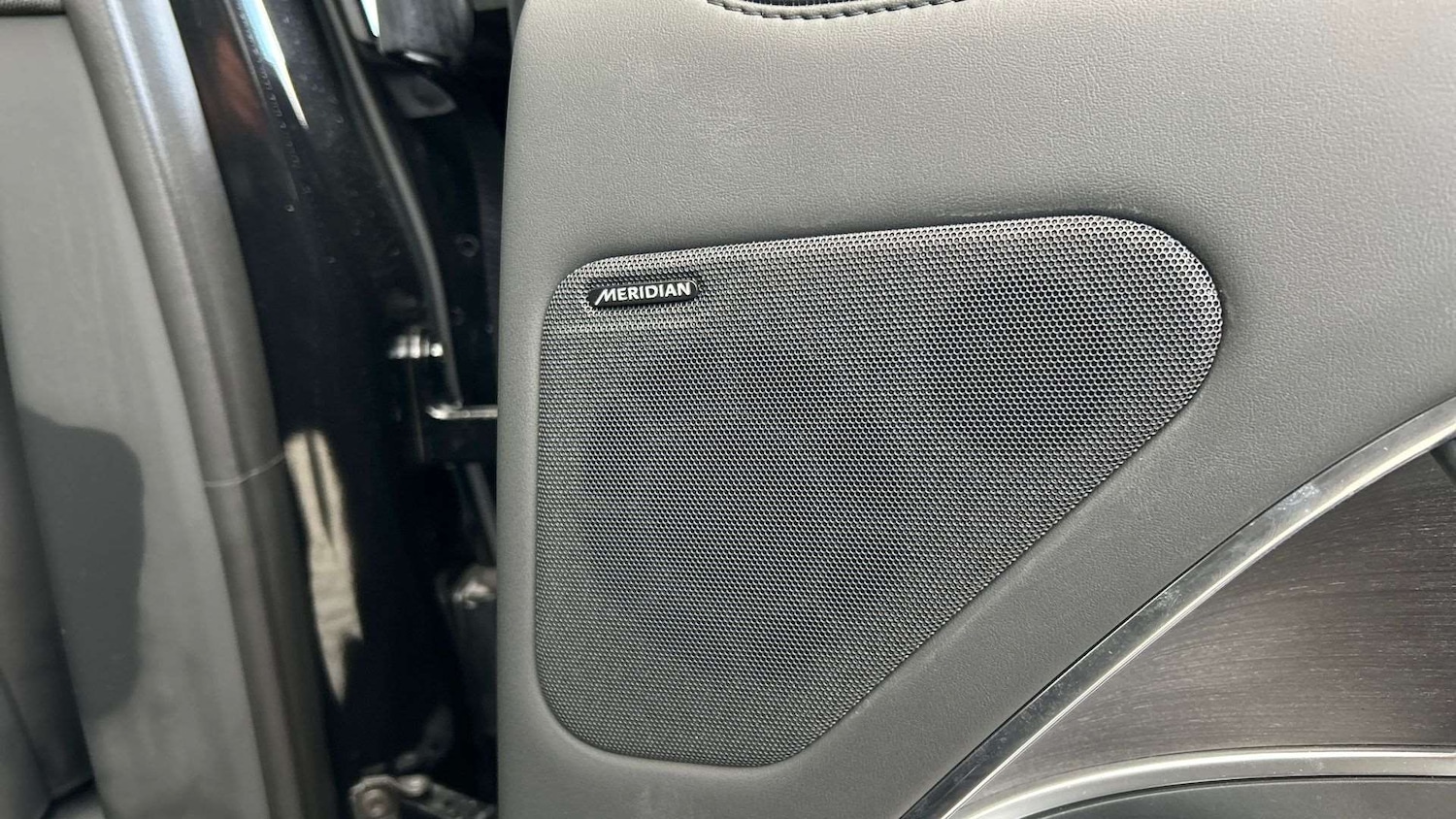 Used Land Rover Range Rover 2025 for sale - 76460500: Photo 31