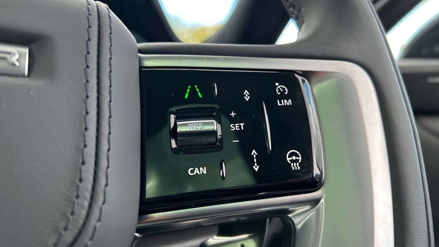 Used Land Rover Range Rover 2025 for sale - 76460500: Photo 35