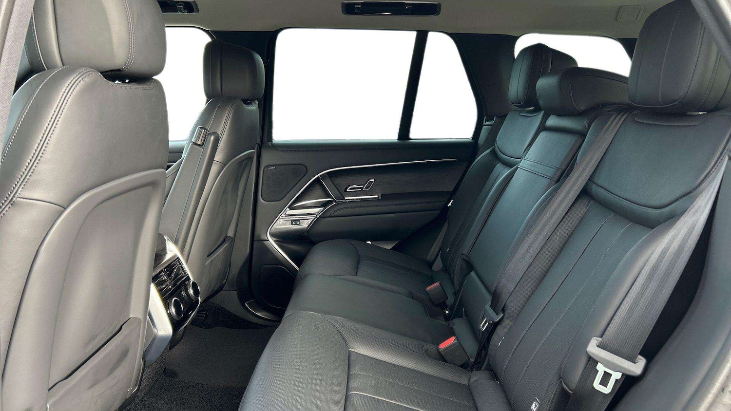 Used Land Rover Range Rover 2025 for sale - 76460500: Photo 4