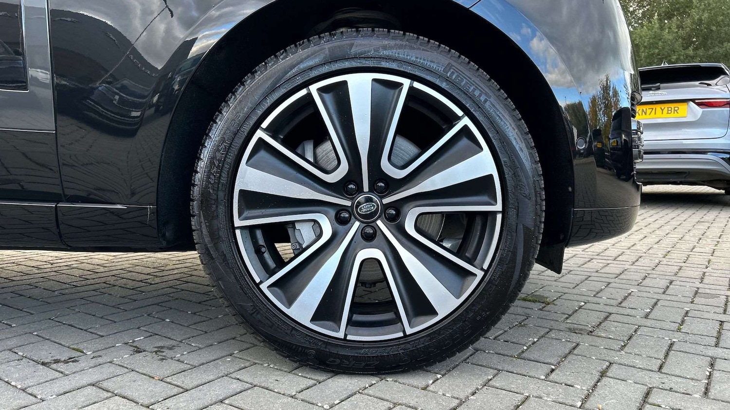 Used Land Rover Range Rover 2025 for sale - 76460500: Photo 8