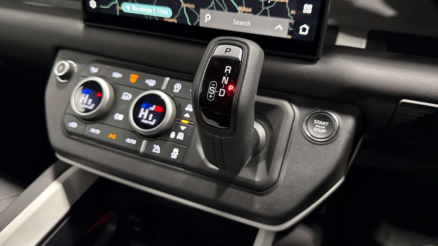 Used Land Rover Defender 2025 for sale - 77308269: Photo 13