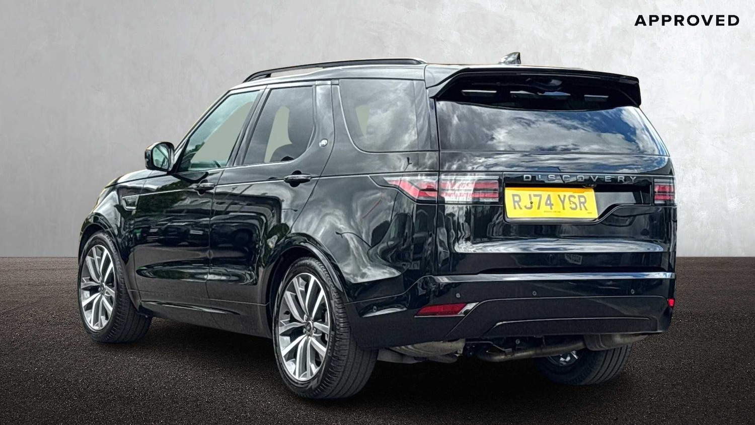 Used Land Rover Discovery 2025 for sale - 76459856: Photo 2