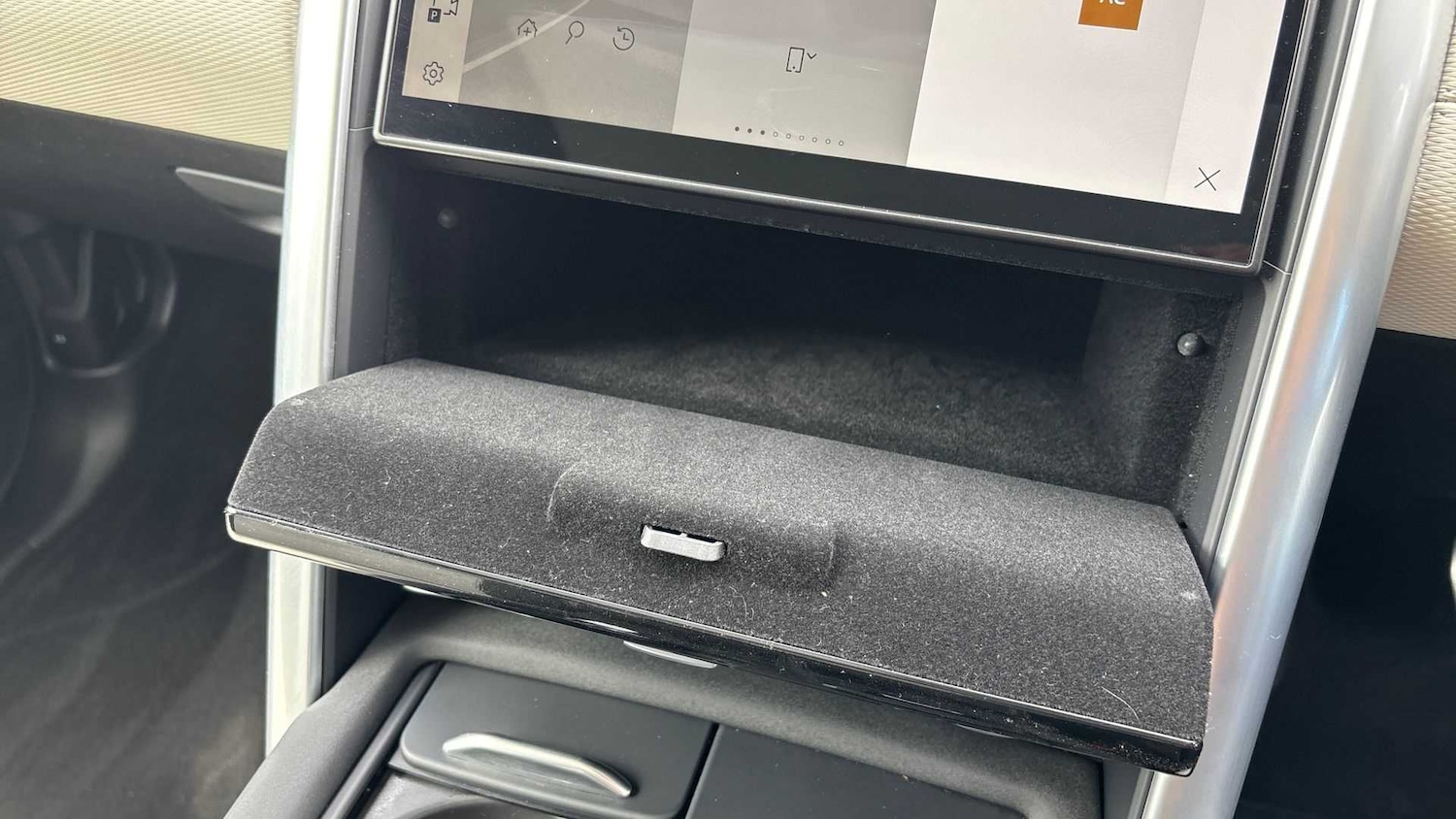 Used Land Rover Discovery 2025 for sale - 76459856: Photo 34