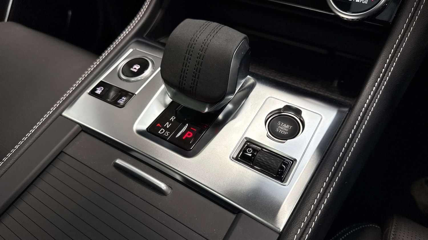 Used Jaguar F-Pace 2024 for sale - 77615576: Photo 13