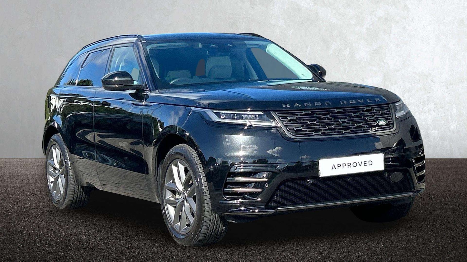 Used Land Rover Range Rover Velar 2025 for sale - 76460557: Photo 1