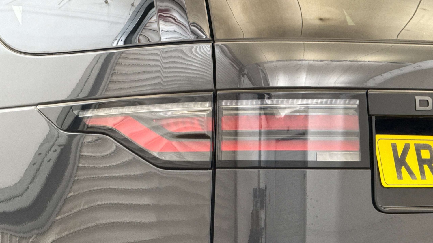 Used Land Rover Discovery 2024 for sale - 76460157: Photo 19