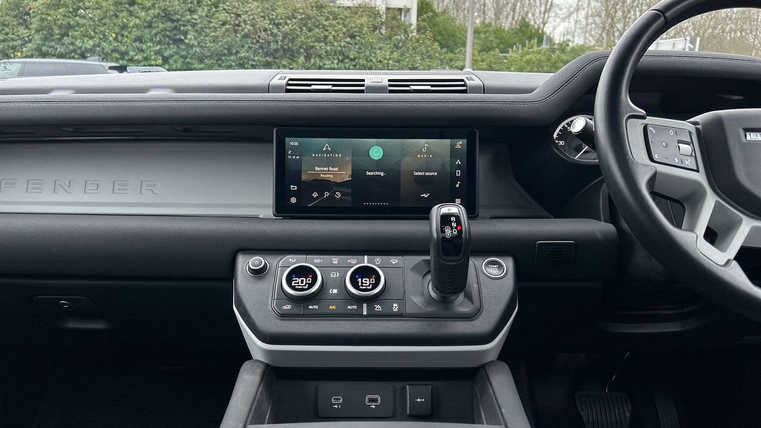 Used Land Rover Defender 2022 for sale - 77044123: Photo 14