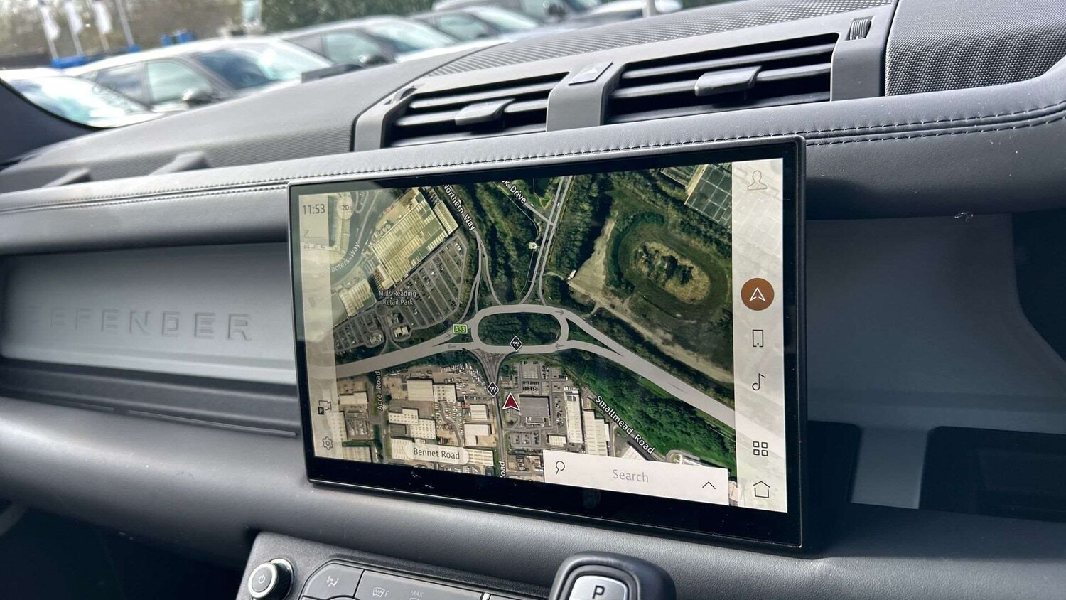 Used Land Rover Defender 2024 for sale - 77943096: Photo 11