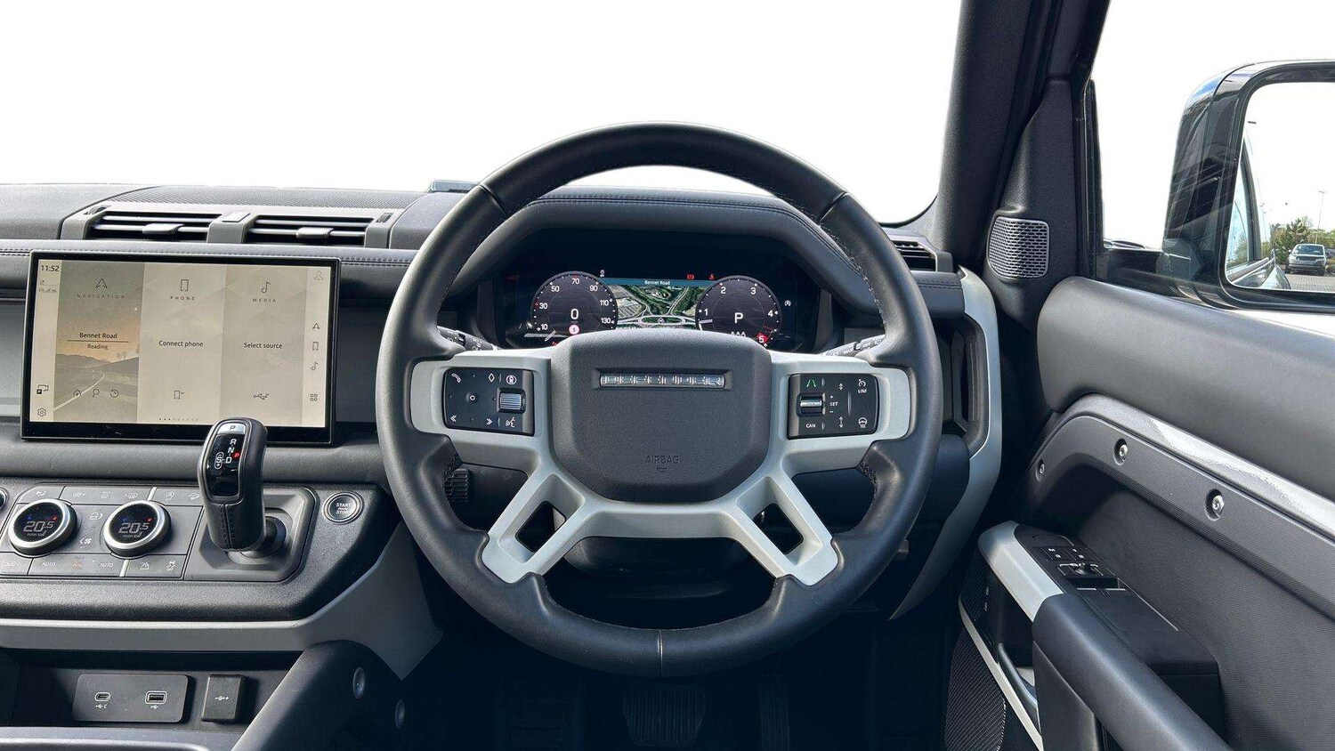 Used Land Rover Defender 2024 for sale - 77943096: Photo 15