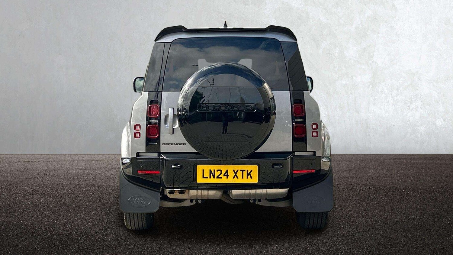 Used Land Rover Defender 2024 for sale - 77943096: Photo 6