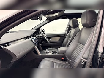 Used Land Rover Discovery Sport 2025 for sale - 79172639: Photo