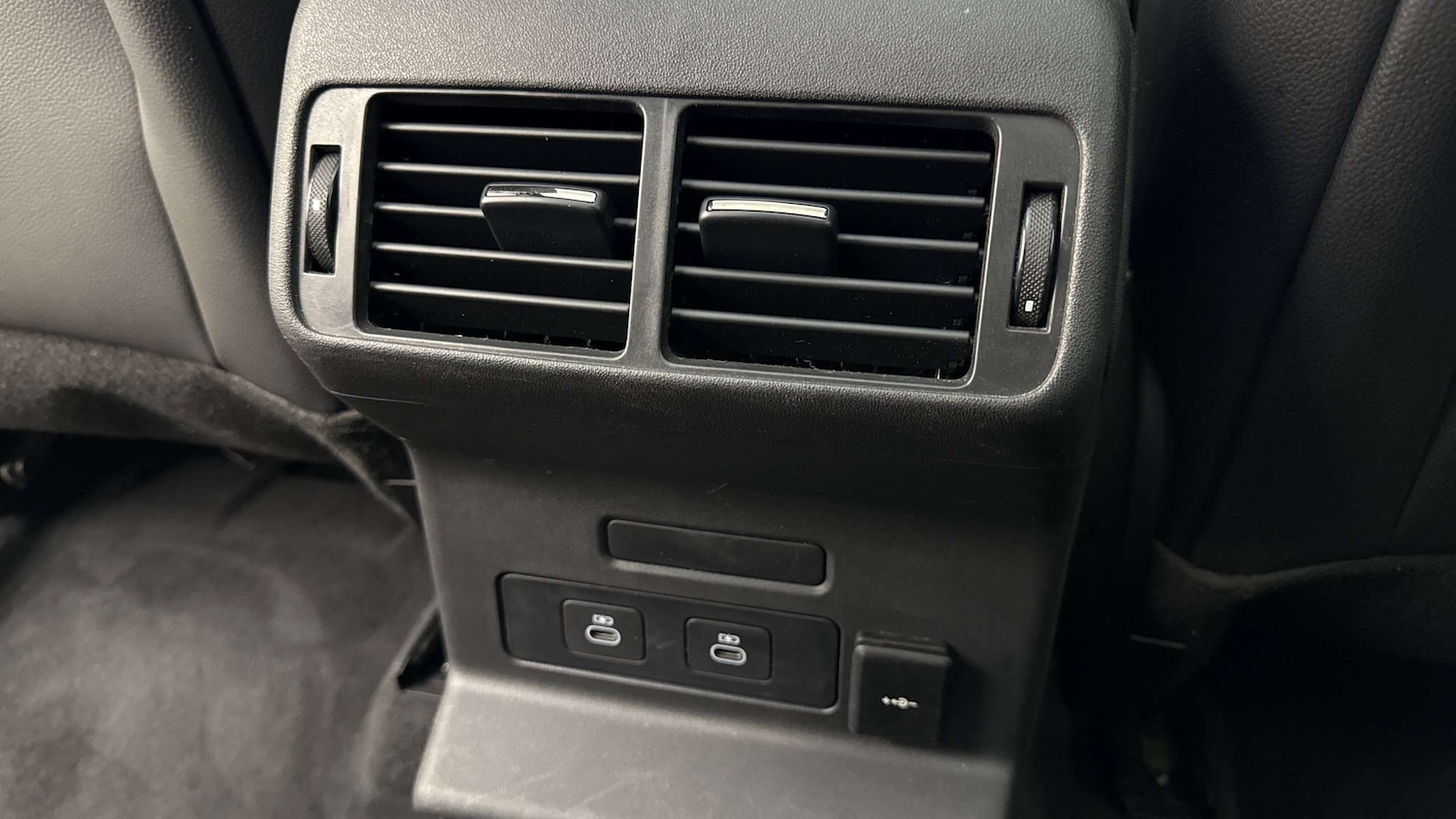 Used Land Rover Range Rover Velar 2023 for sale - 77308362: Photo 18