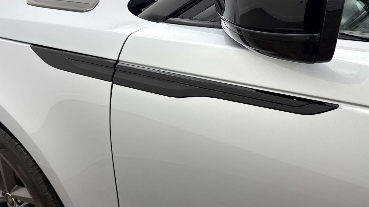 Used Land Rover Range Rover Velar 2023 for sale - 77308362: Photo 20