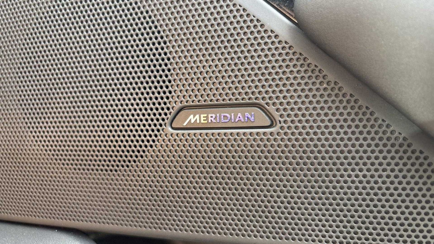 Used Land Rover Range Rover Velar 2023 for sale - 77308362: Photo 23