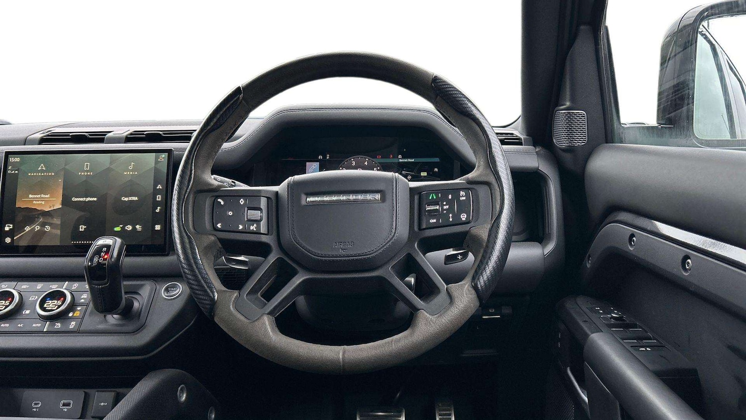 Used Land Rover Defender 2022 for sale - 77257211: Photo 15