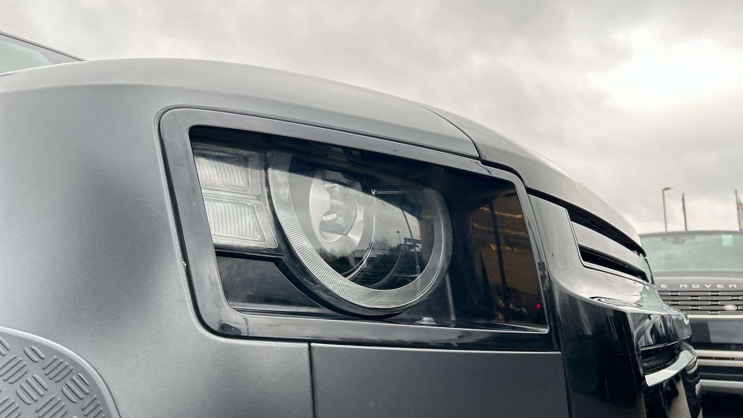 Used Land Rover Defender 2022 for sale - 77257211: Photo 17