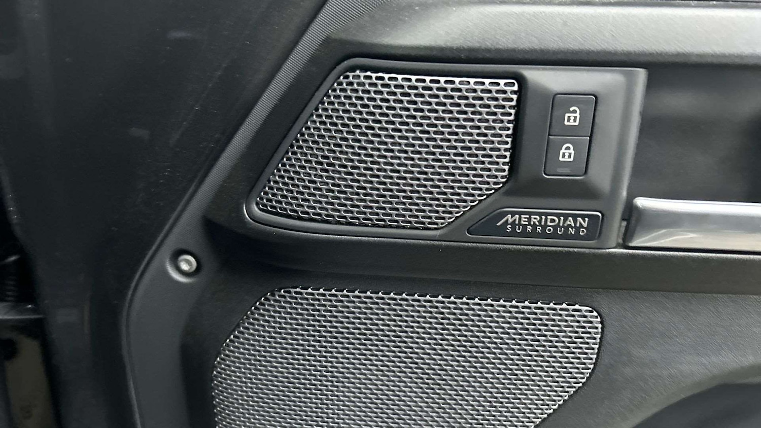 Used Land Rover Defender 2022 for sale - 77257211: Photo 24