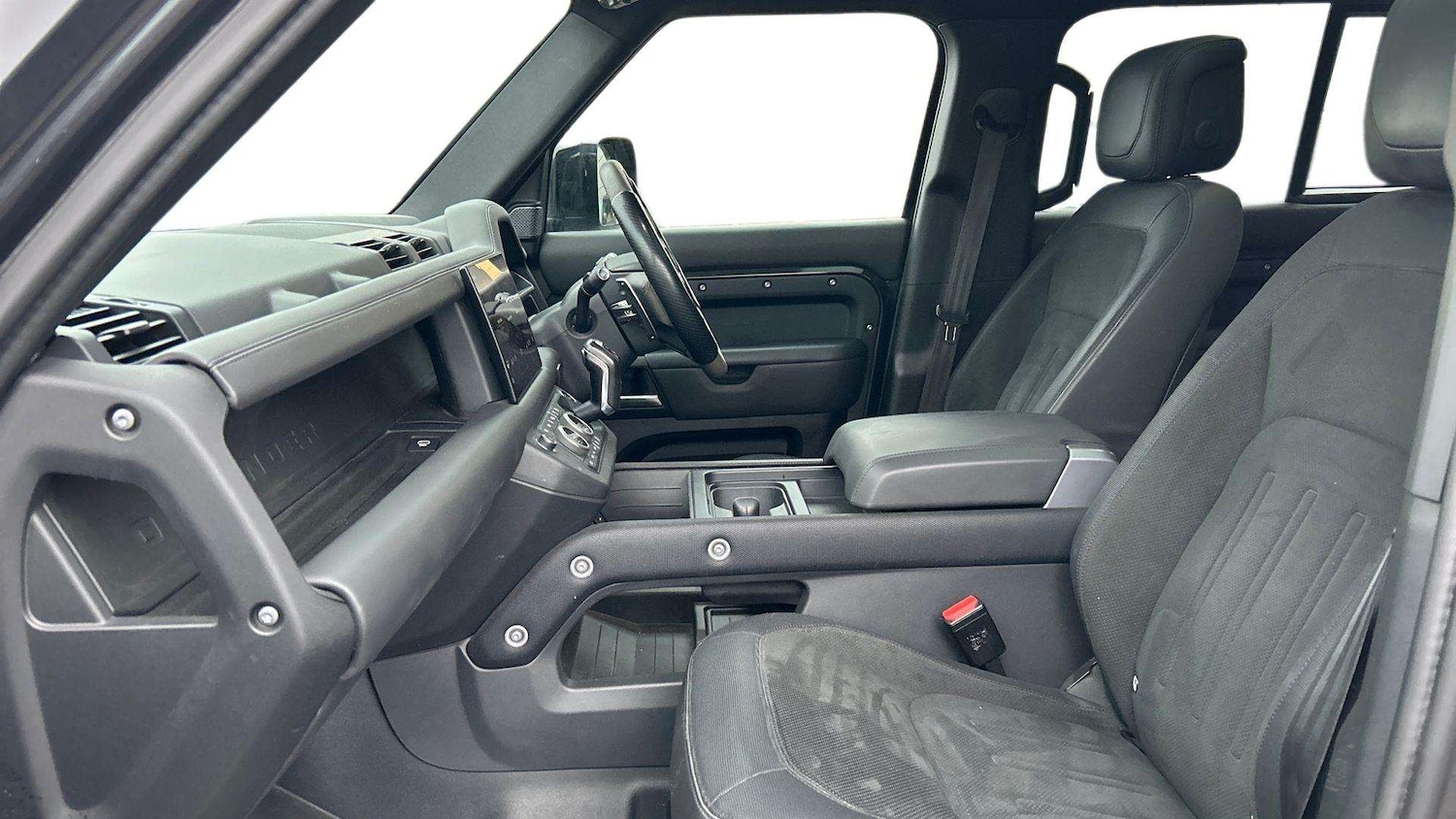 Used Land Rover Defender 2022 for sale - 77257211: Photo 3