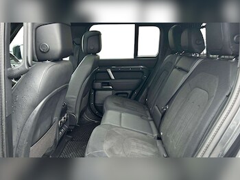 Used Land Rover Defender 2022 for sale - 77257211: Photo