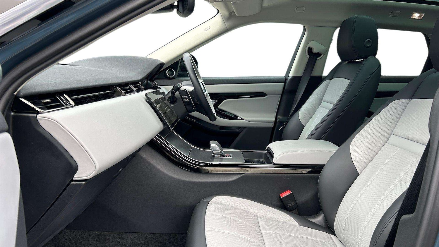 Used Land Rover Range Rover Evoque 2024 for sale - 76488146: Photo 3