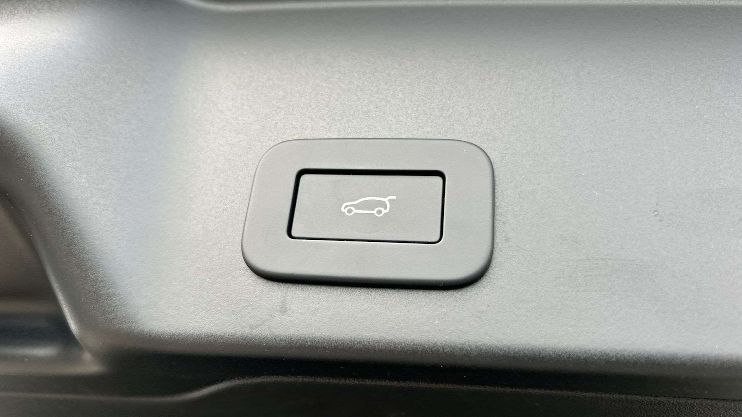 Used Land Rover Range Rover Evoque 2024 for sale - 76488146: Photo 31