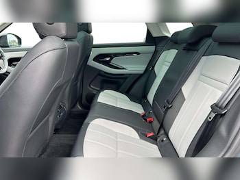 Used Land Rover Range Rover Evoque 2024 for sale - 76488146: Photo