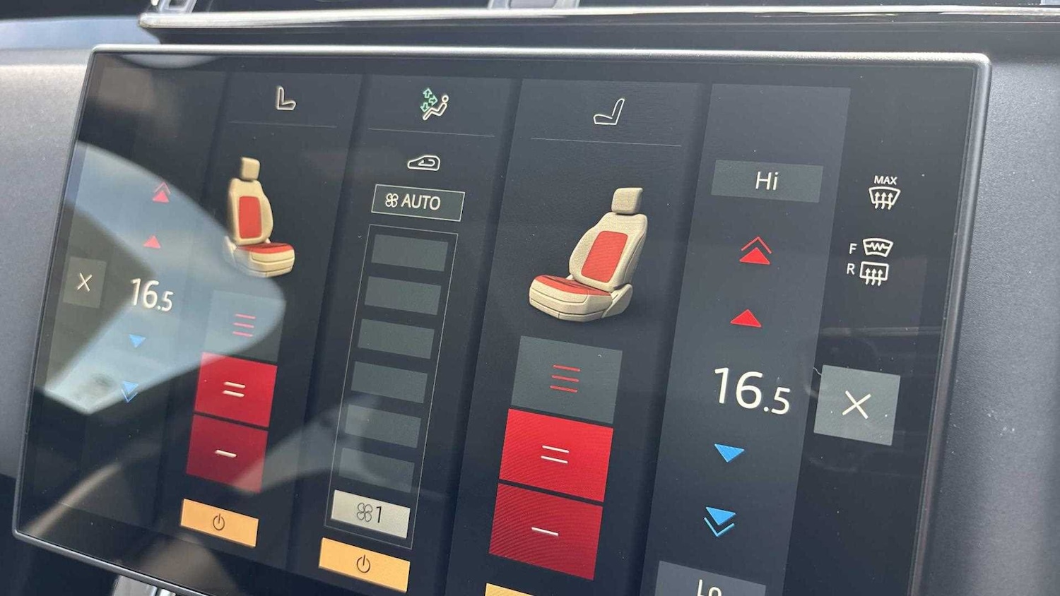 Used Land Rover Range Rover Velar 2023 for sale - 76460496: Photo 23