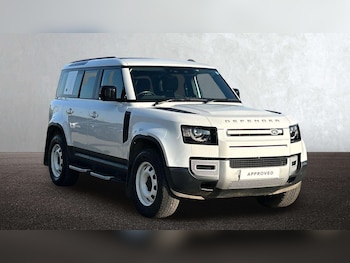 Used Land Rover Defender 2024 for sale - 78625507: Photo