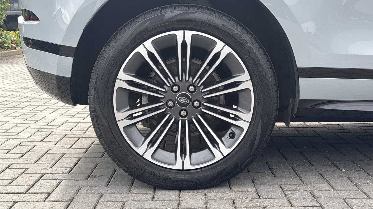 Used Land Rover Range Rover Evoque 2023 for sale - 76460013: Photo 29