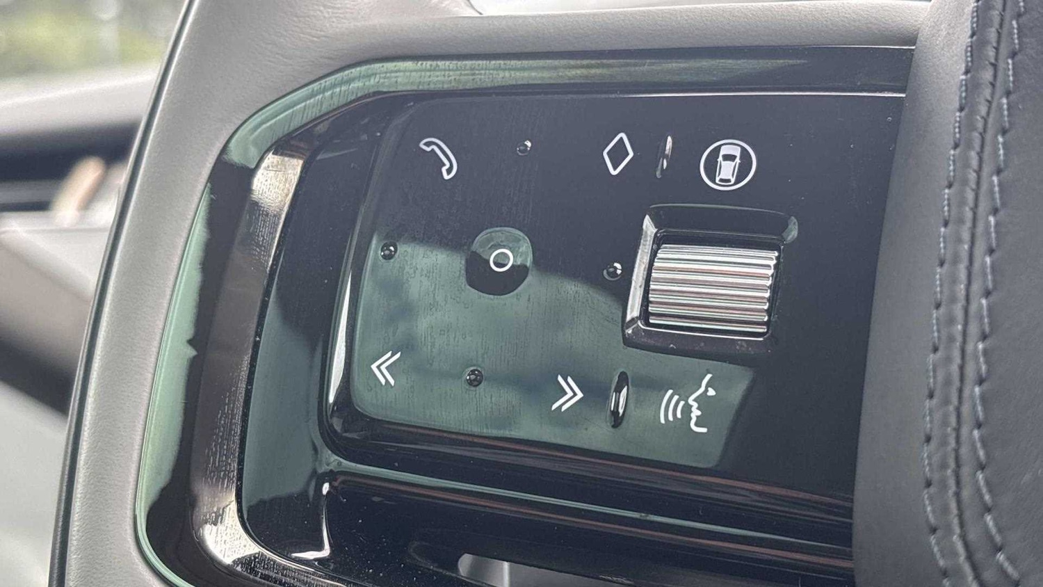 Used Land Rover Range Rover Evoque 2023 for sale - 76460013: Photo 33