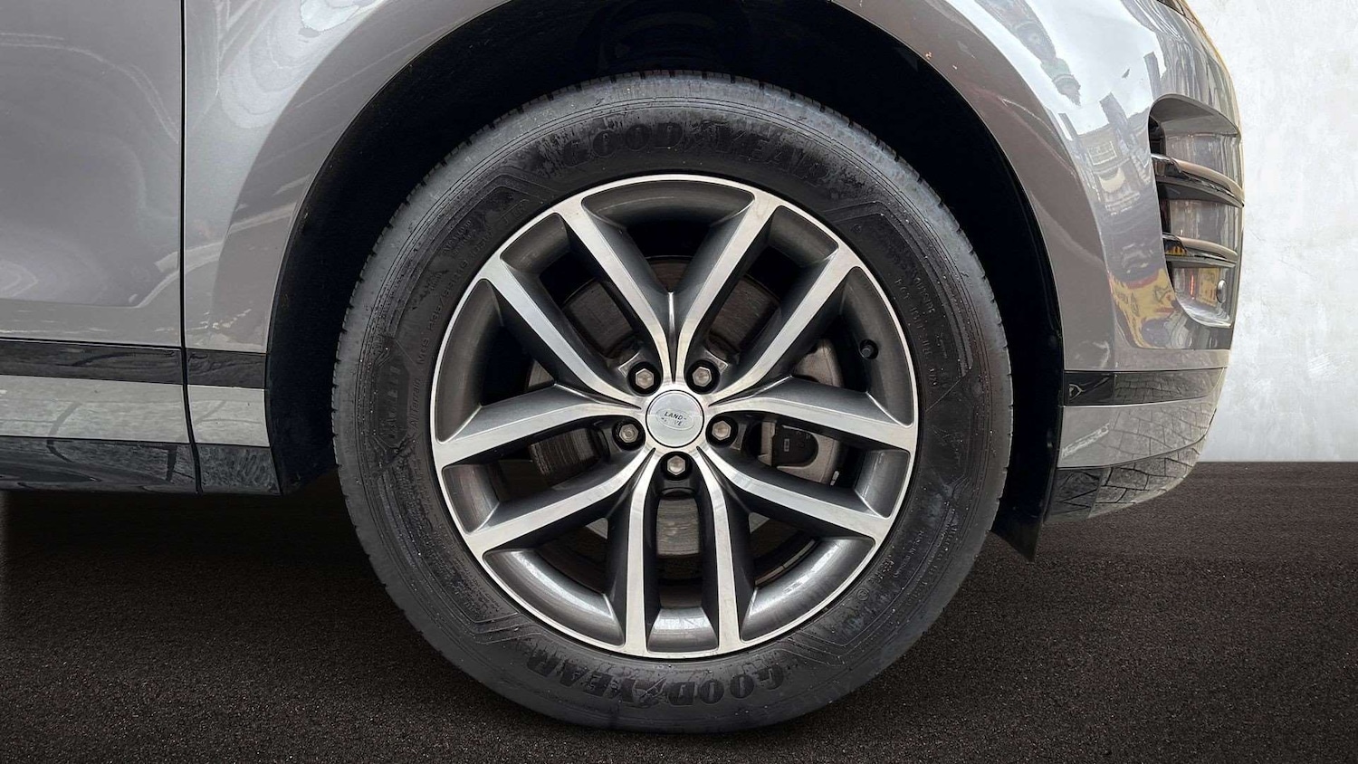 Used Land Rover Range Rover Evoque 2023 for sale - 77589042: Photo 8