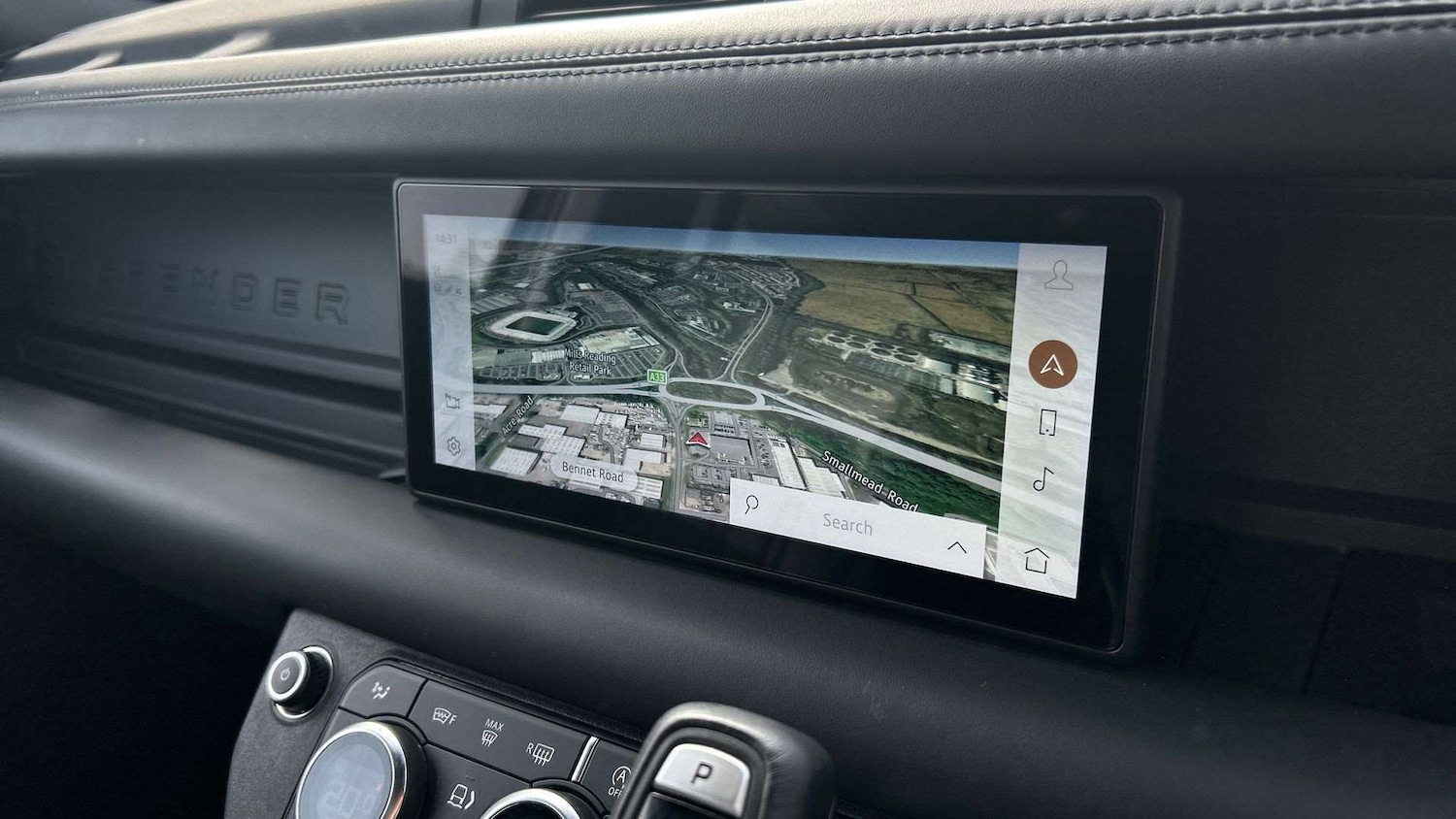 Used Land Rover Defender 2020 for sale - 77772173: Photo 11