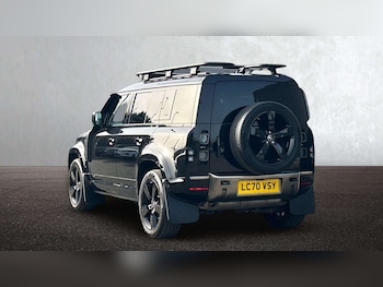 Used Land Rover Defender 2020 for sale - 77772173: Photo