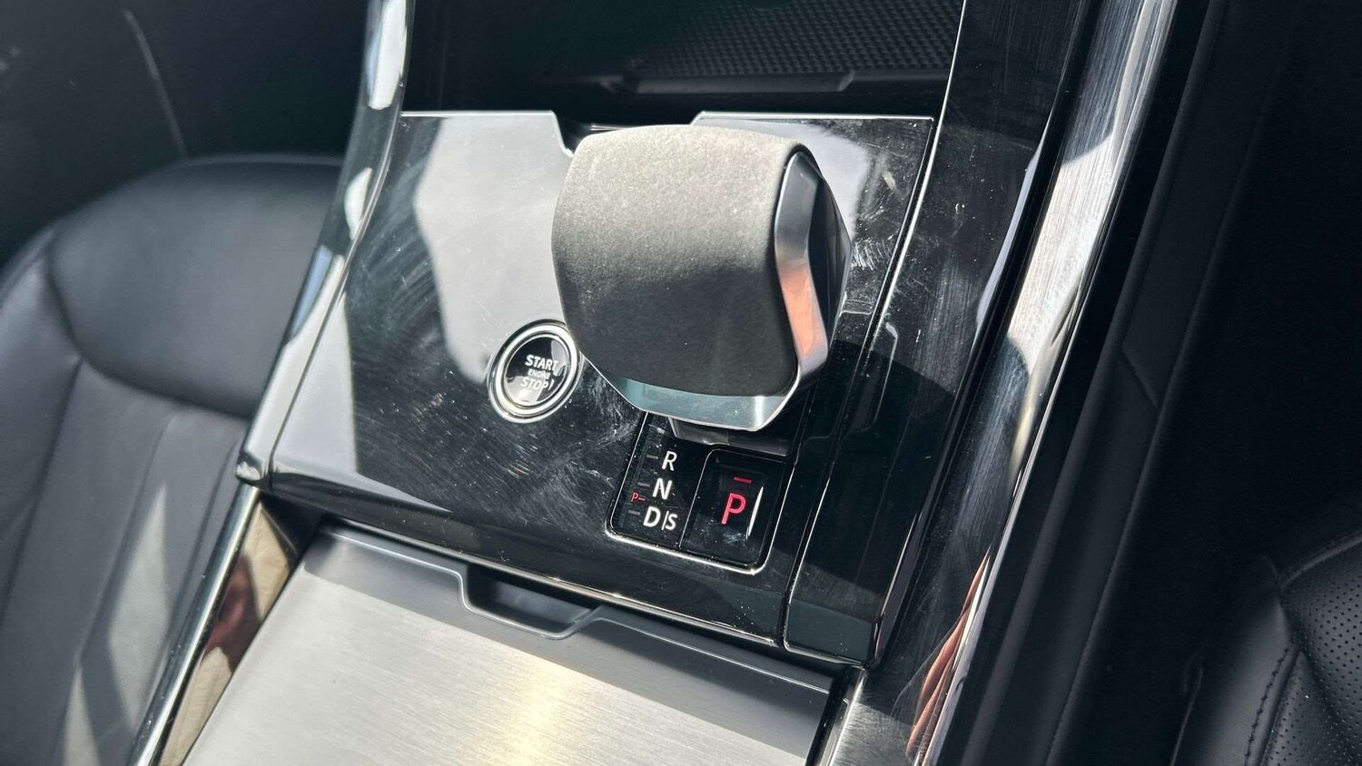 Used Land Rover Range Rover Sport 2024 for sale - 78208915: Photo 13