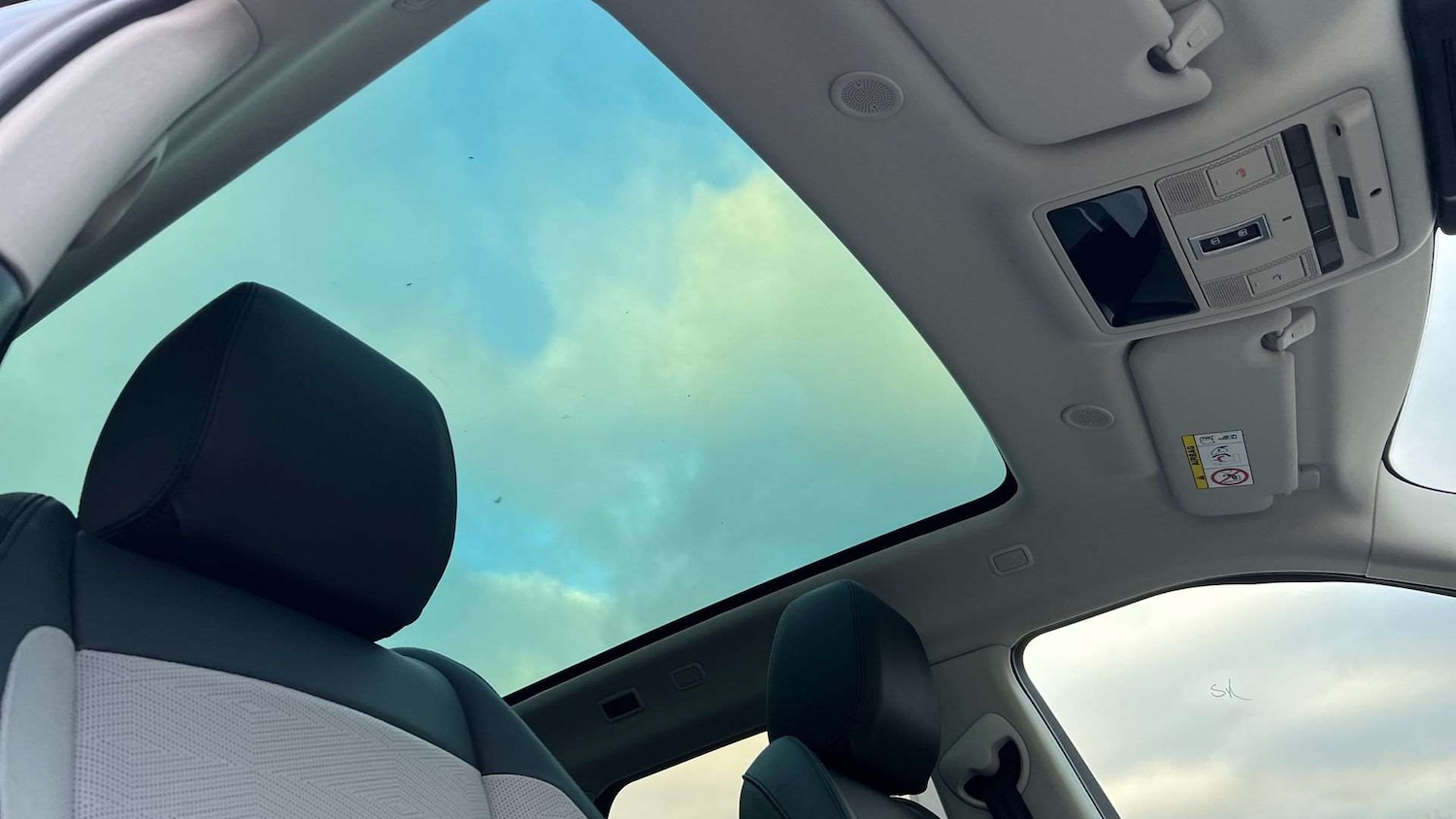 Used Land Rover Range Rover Evoque 2024 for sale - 77698892: Photo 21