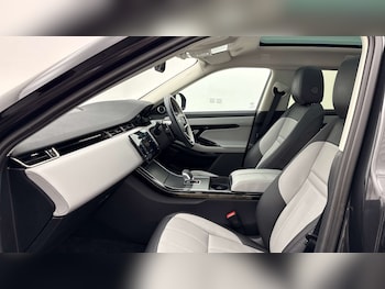 Used Land Rover Range Rover Evoque 2024 for sale - 77698892: Photo