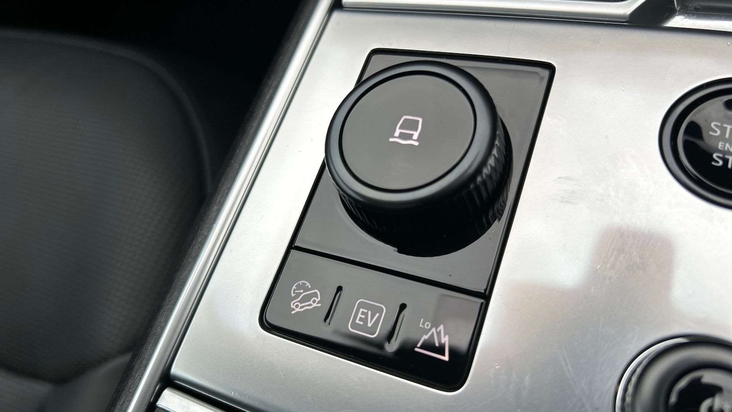 Used Land Rover Range Rover 2023 for sale - 77294131: Photo 33