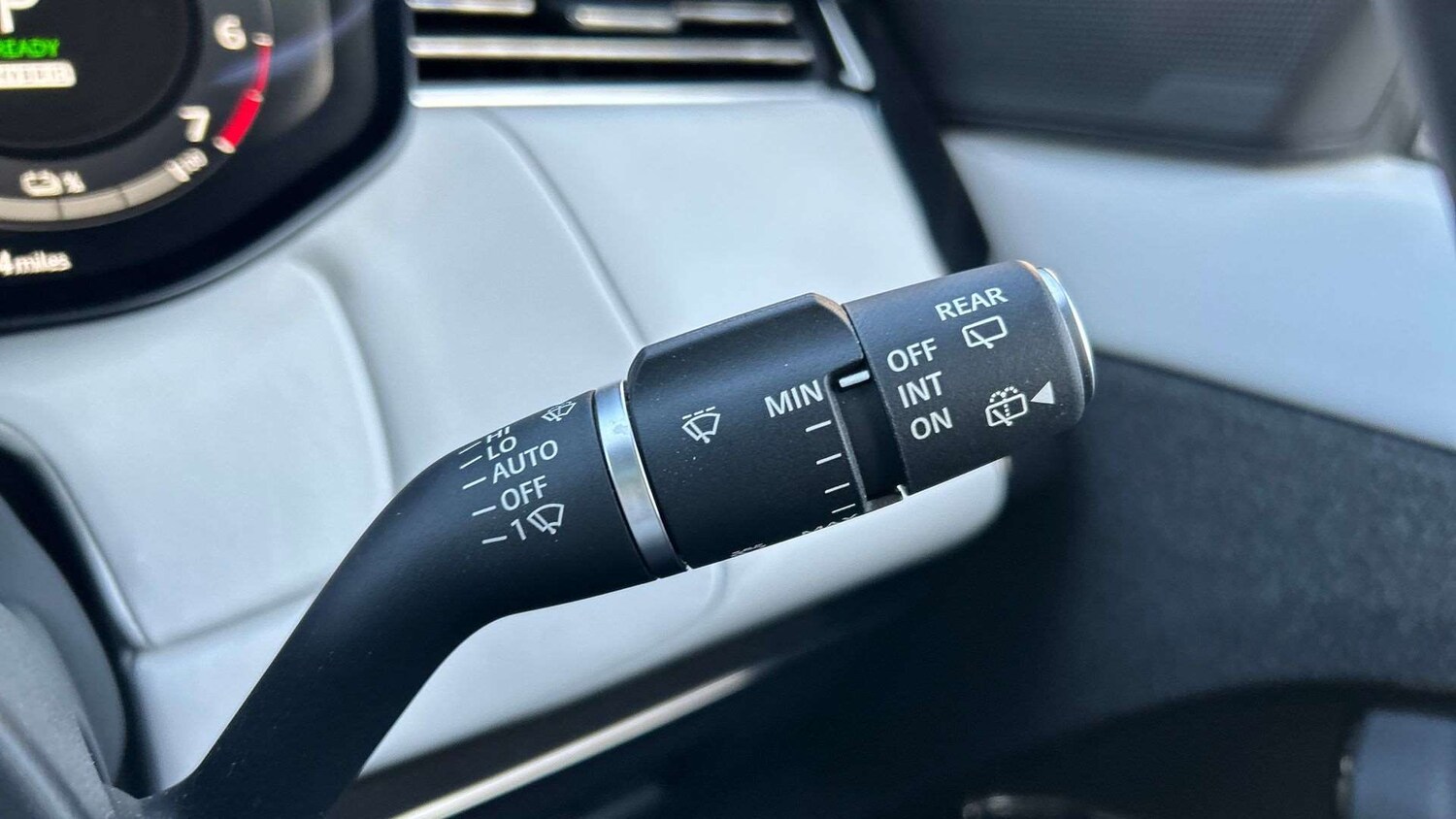 Used Land Rover Range Rover Sport 2024 for sale - 77800052: Photo 35