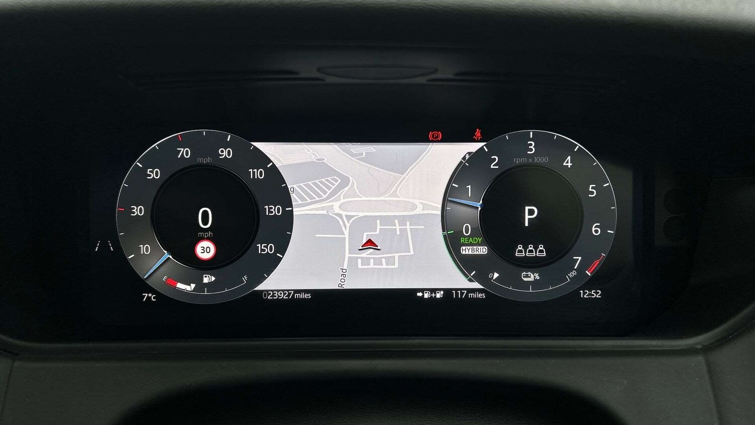 Used Land Rover Range Rover Velar 2024 for sale - 77389817: Photo 16