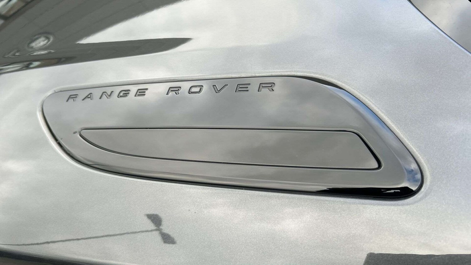 Used Land Rover Range Rover Velar 2024 for sale - 77389817: Photo 28