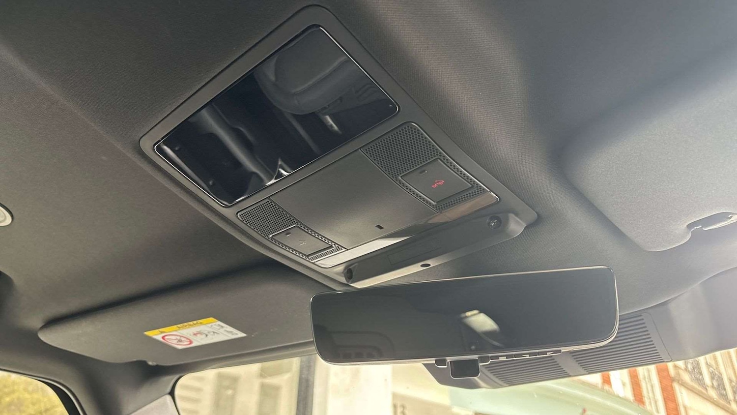 Used Land Rover Defender 2023 for sale - 77294263: Photo 23