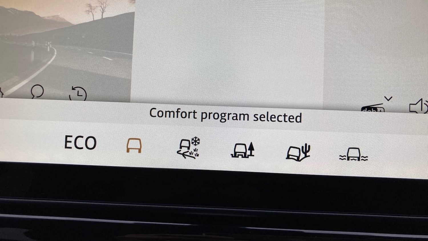 Used Land Rover Discovery 2025 for sale - 76459861: Photo 25