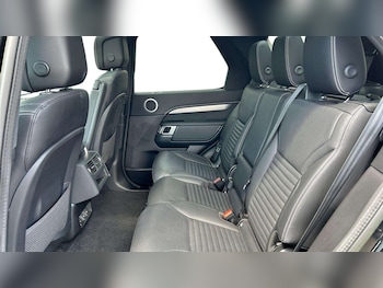 Used Land Rover Discovery 2023 for sale - 78604451: Photo