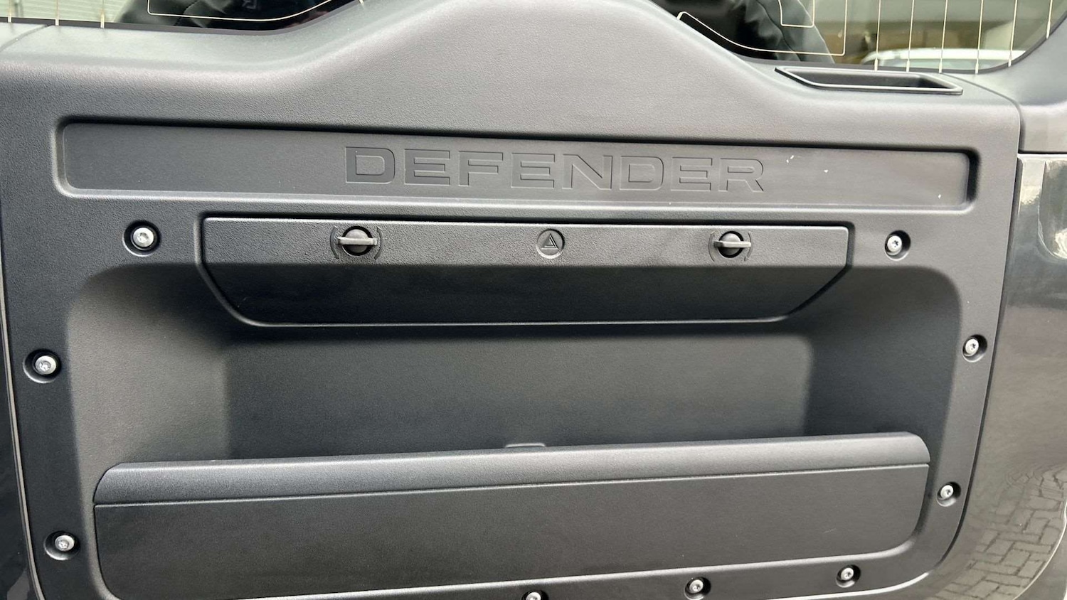 Used Land Rover Defender 2022 for sale - 76460506: Photo 26