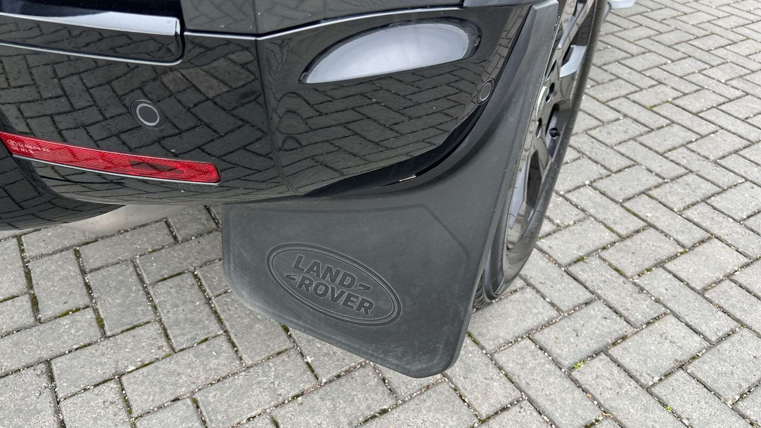 Used Land Rover Defender 2022 for sale - 76460506: Photo 32